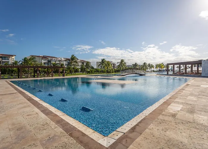Apartment New !! Casa Miramar Ocean View 325 S Apts *