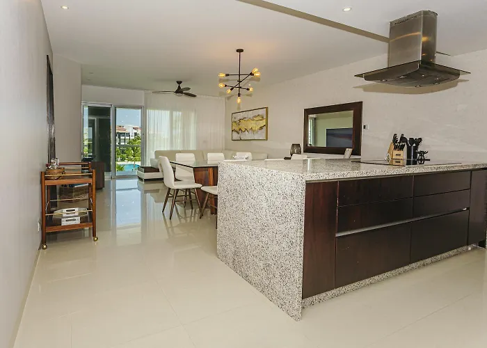 New !! Casa Miramar Ocean View 325 S Apts