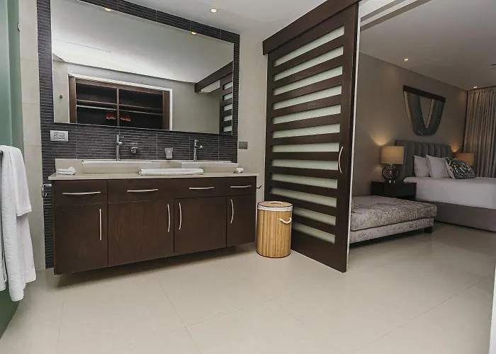 New !! Casa Miramar Ocean View 325 S Apts * Playa del Carmen