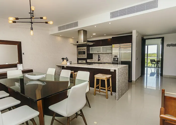 New !! Casa Miramar Ocean View 325 S Apts *
